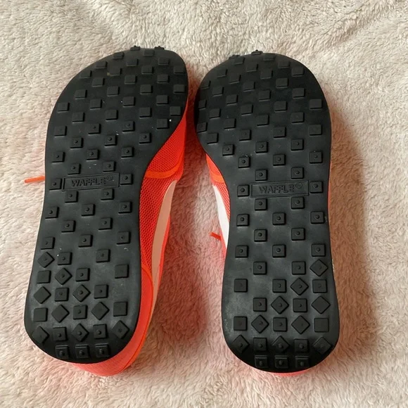 👟EUC Women’s Nike Lightweight Mesh Sneakers - Picture 9 of 9